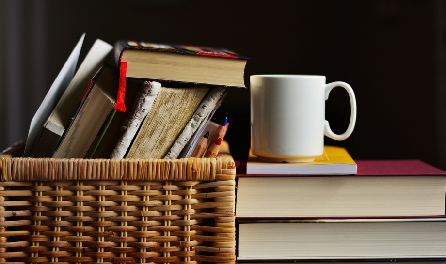 21 03 25 st pixabay books