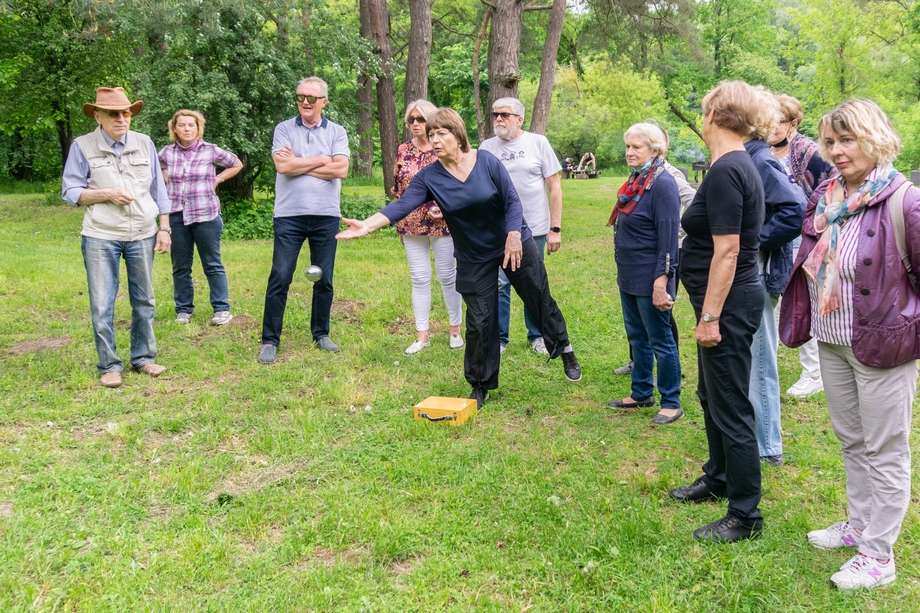 21 06 08 ap polit fak 01672