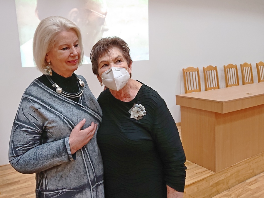 21 11 11 mainelyte 2